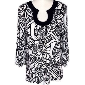 Chicos Pullover Blouse Top Abstract Stretchy Black And White Size 3 Women’s XL